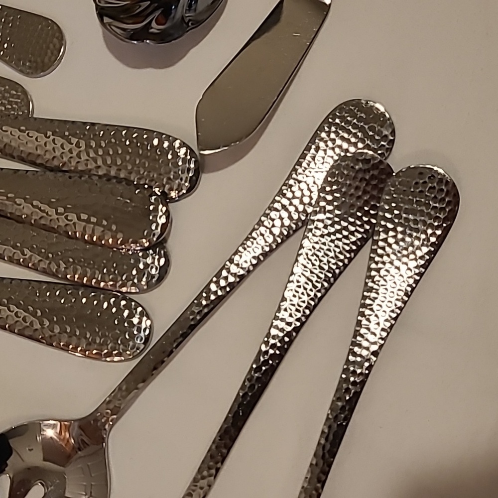 Towle Stainless Living Collection 45 Pieces, Hammered Flateware Silverware Fork - Picture 14 of 16